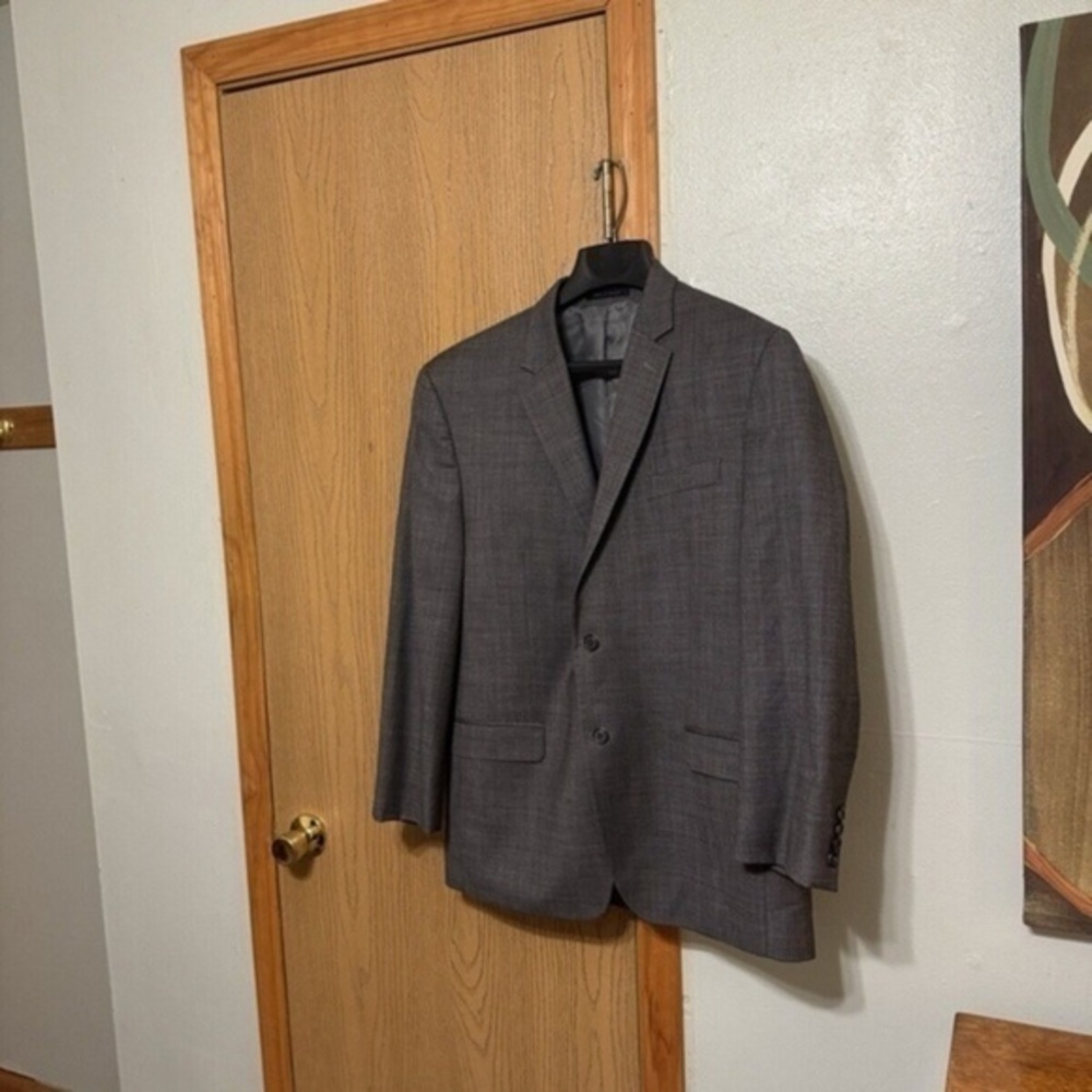 Chaps Size 44R Gray 100% Wool Two-Button Blazer - EUC